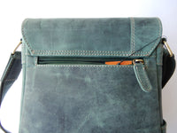 Bild in Galerie Ansicht laden, Hunter-Serie: große Büffel-Ledertasche Nr: A 7
