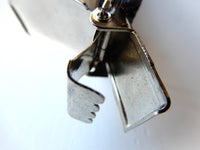 Bild in Galerie Ansicht laden, Ganz-Metall-Klipp für Hosenträger
