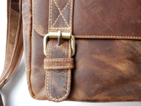 Bild in Galerie Ansicht laden, Umhängetasche, Rinder-Leder,geölt,Hunter

