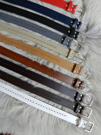 Bild in Galerie Ansicht laden, 3 cm breiter Rinderleder-Gürtel  &quot;Itzehoe&quot;
