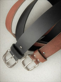 Bild in Galerie Ansicht laden, 3,5 cm breiter Rinder-Leder-Gürtel &quot;Tellingstedt&quot;
