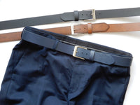 Bild in Galerie Ansicht laden, 3,5 cm breiter Rinder-Leder Gürtel &quot;Tellingstedt&quot; mit eckiger Schließe - KüstenKlaus
