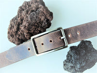 Bild in Galerie Ansicht laden, Wasserbüffel-Leder-Gürtel in Natur mit nickelabgabefreier Vollschließe
