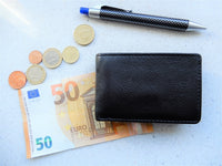 Bild in Galerie Ansicht laden, Kleine Mini-Börse mit RFID Auslese-Schutz
