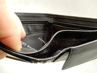 Bild in Galerie Ansicht laden, Flache Querformat-Börse mit Reißverschluß im Scheinfach
