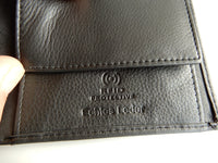 Bild in Galerie Ansicht laden, Flache Querformat-Börse mit Reißverschluß im Scheinfach
