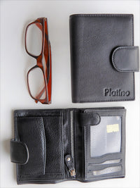 Bild in Galerie Ansicht laden, Börse mit Außenriegel aus hochwertigem, weichem Rindsleder in Schwarz - KüstenKlaus
