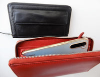 Bild in Galerie Ansicht laden, Damen-Börse mit Metall-Reißverschluß und Smartphone-Fach - KüstenKlaus
