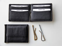 Bild in Galerie Ansicht laden, Superflache Lederbörse mit Geldklip (Dollarclip) und Außen-Münzfach - KüstenKlaus
