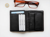 Bild in Galerie Ansicht laden, Flache Hochformat-Börse ohne Riegel
