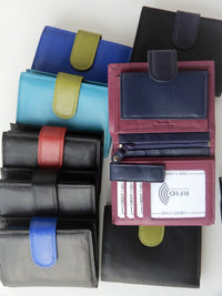 Bild in Galerie Ansicht laden, Wiener-Börse mit RFID-Protect mit Außen-und Innenriegel - KüstenKlaus
