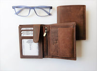 Bild in Galerie Ansicht laden, Hunter-Serie: Hochformat Börse Nr. 2 aus Büffel-Leder, RFID geschützt
