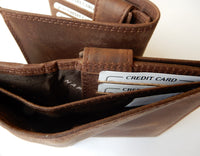 Bild in Galerie Ansicht laden, Hunter-Serie: Hochformat Börse Nr. 2 aus Büffel-Leder, RFID geschützt
