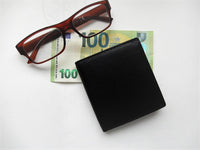 Bild in Galerie Ansicht laden, Mini-Börse, flach und handlich in vier Farben mit RFID-Schutz
