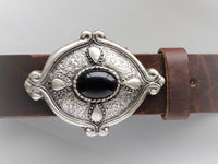 Bild in Galerie Ansicht laden, Kreuz-Oval mit schwarzem Stein
