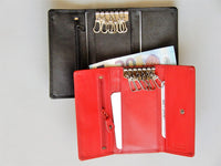 Bild in Galerie Ansicht laden, Schlüssel-Etui mit Häkchen und Stauraum
