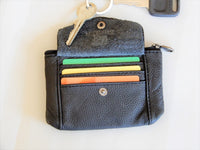 Bild in Galerie Ansicht laden, Großes Schlüssel-Etui mit vielen Fächern
