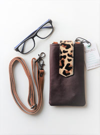 Bild in Galerie Ansicht laden, SORUKA Smartphone (Handy-) Tasche &quot;ZOE Phone Cover&quot; - KüstenKlaus
