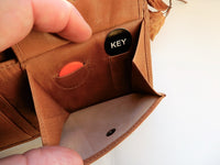 Bild in Galerie Ansicht laden, Rinder-Leder-Vollausstattung Querformatbörse ohne Riegel, hell
