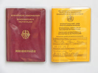 Bild in Galerie Ansicht laden, Umschlaghülle für Ausweise
