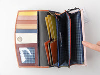 Bild in Galerie Ansicht laden, Für eine Person, die das Besondere liebt, Damentasche auch für das Smartphone - KüstenKlaus
