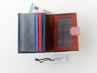 Bild in Galerie Ansicht laden, Soruka-Börse mit Hargeldfach - KüstenKlaus
