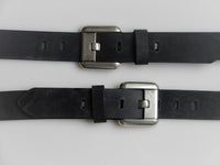 Bild in Galerie Ansicht laden, 4 cm breiter Wasserbüffel-Ledergürtel &quot;Burg auf Fehmarn&quot;
