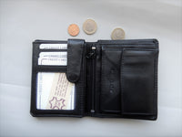 Bild in Galerie Ansicht laden, Wiener-Schachtel Kombi-Börse im Hochformat
