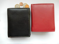 Bild in Galerie Ansicht laden, Wiener-Schachtel Kombi-Börse im Hochformat
