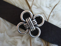 Bild in Galerie Ansicht laden, Vier Ringe verbunden
