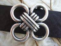 Bild in Galerie Ansicht laden, Vier Ringe verbunden
